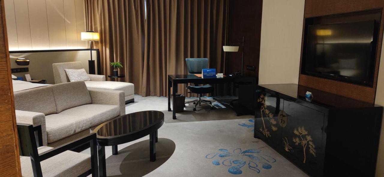 Chongqing Ronghui Grand Hotel Dış mekan fotoğraf