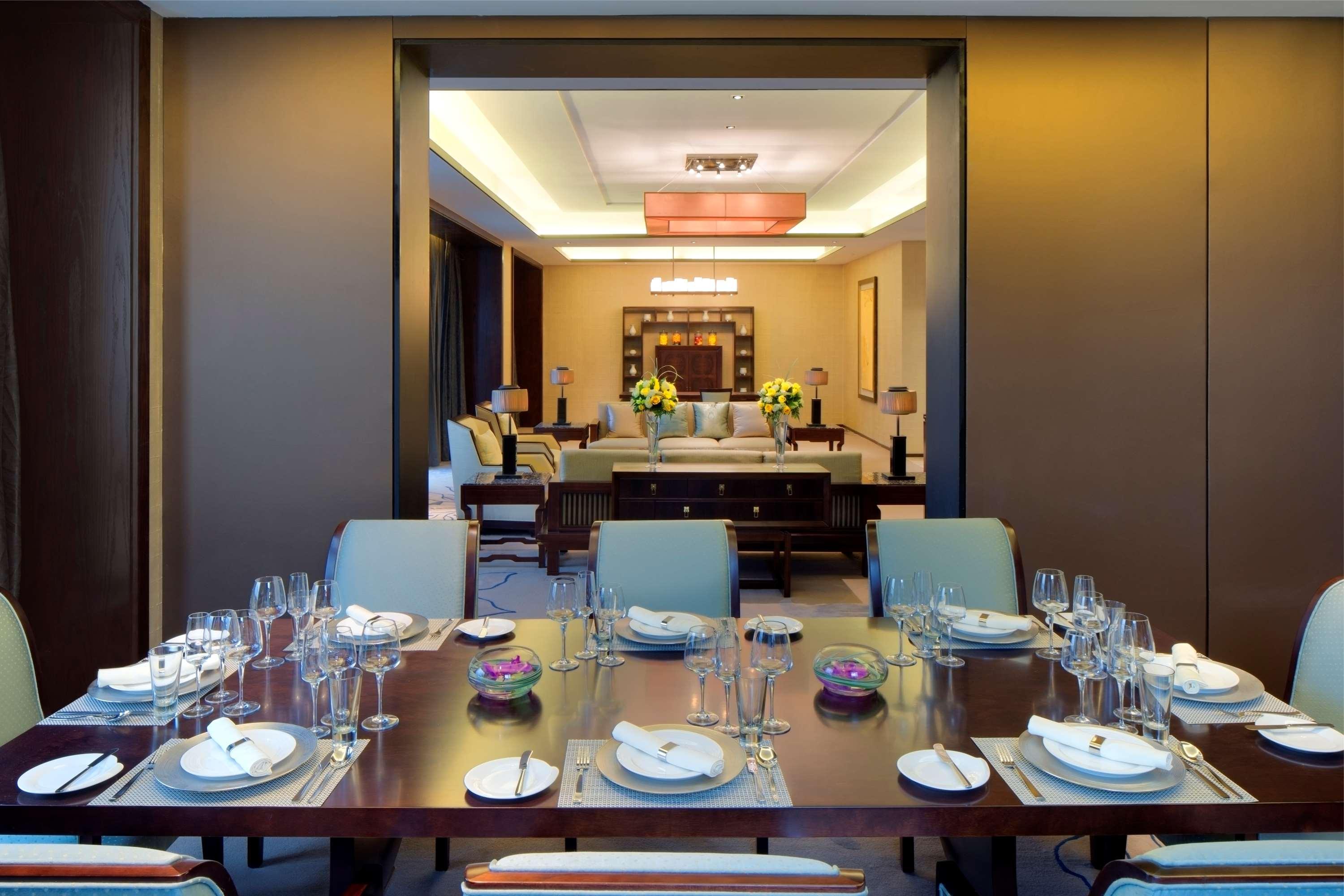 Chongqing Ronghui Grand Hotel Dış mekan fotoğraf