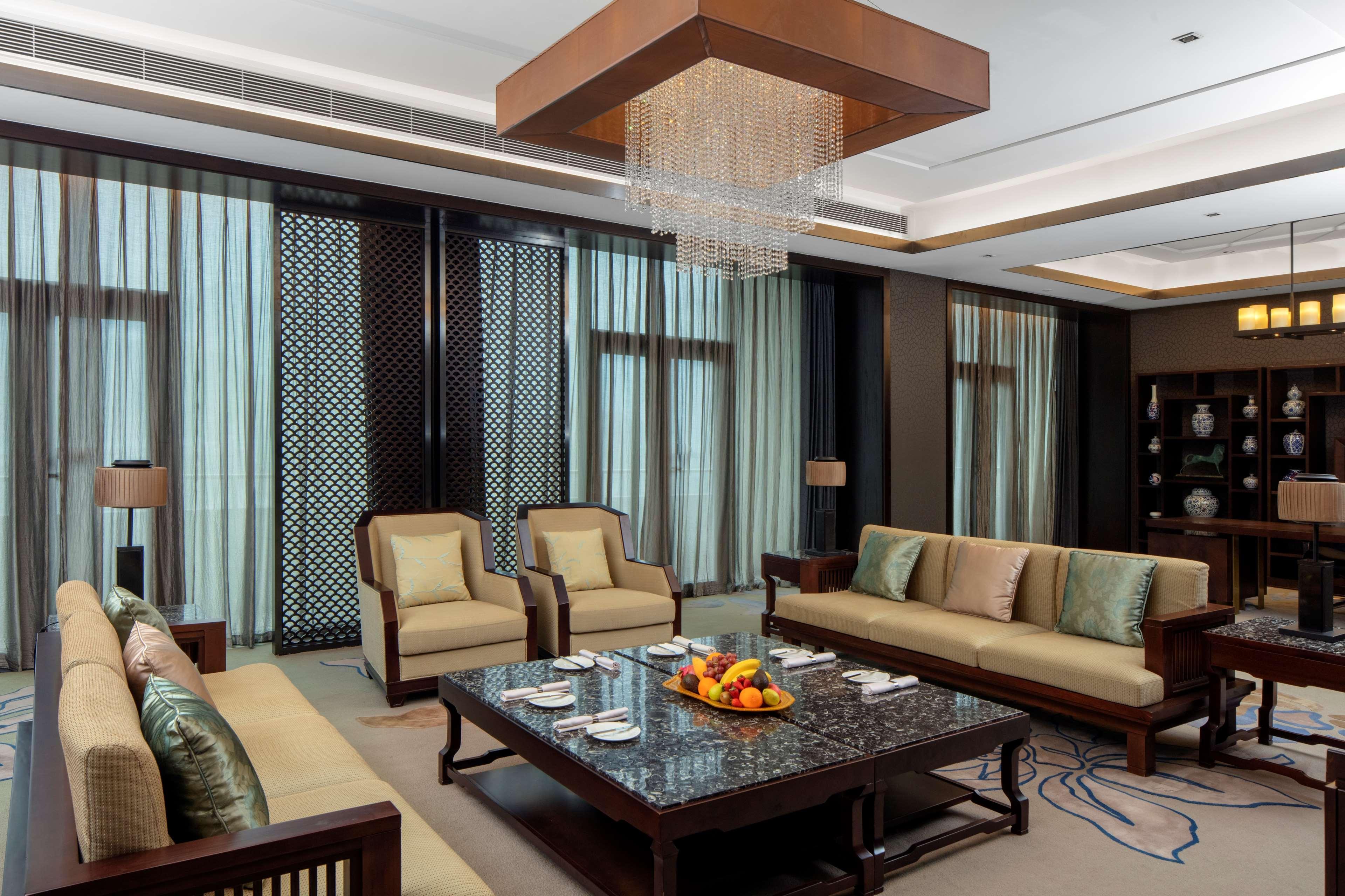 Chongqing Ronghui Grand Hotel Dış mekan fotoğraf