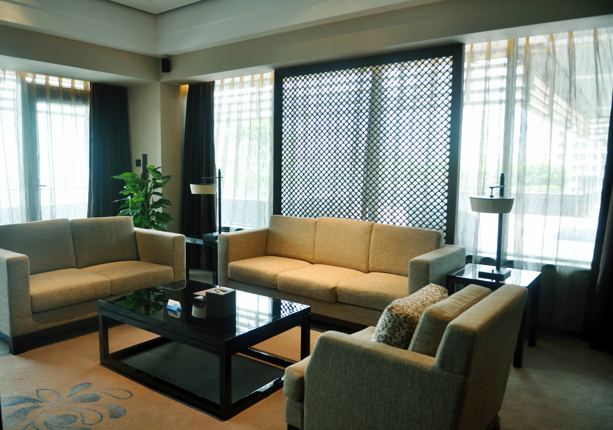 Chongqing Ronghui Grand Hotel Dış mekan fotoğraf